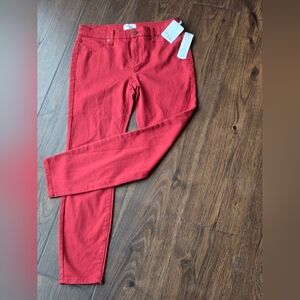 NWT Lakeview Denim Red Mid Rise Skinny Jeans New Size 6 28